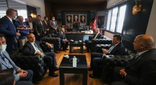 İçişleri Bakanı Soylu ,Şahin'i ziyaret etti