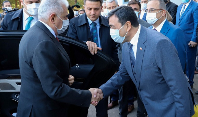 İKÇÜ-MUİS Türkoloji Araştırmaları Enstitüsü açıldı