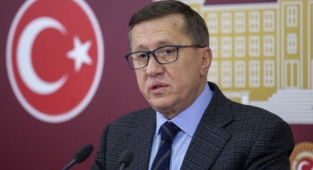 İYİ Parti Lütfü Türkkan'ı grup başkanvekilliği görevinden aldı