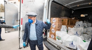 İzmir Büyükşehir Belediyesi’nden kara kış desteği