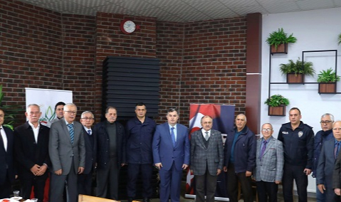 Kınık’ta Yeni Öğretmenevinde İlk Kutlama Öğretmenler Günü Oldu