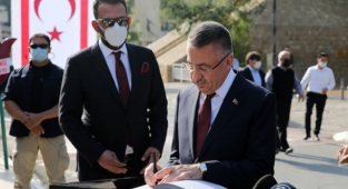 KKTC'nin kuruluşunun 38. yıl dönümü kutlanıyor