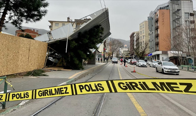 Lodos'un faturası ağır oldu