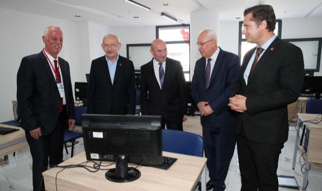 “Mobilya Akademisi”ne Kılıçdaroğlu övgüsü