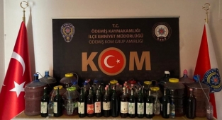 Ödemiş'te 236 litre sahte içki ele geçirildi