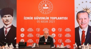 Soylu, İzmir'de güvenlik toplantısına katıldı