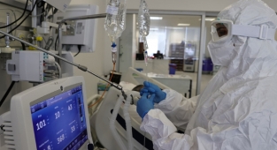 18 bin 141 kişinin testi pozitif çıktı,