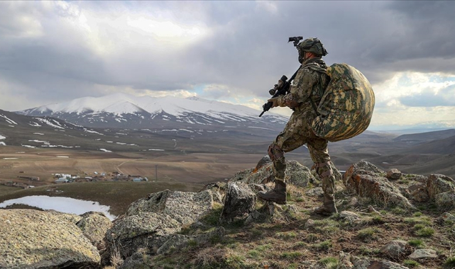 3 terörist etkisiz hale getirildi