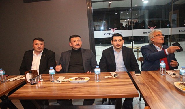 Dağ, İzmir'de teşkilat üyeleriyle bir araya geldi