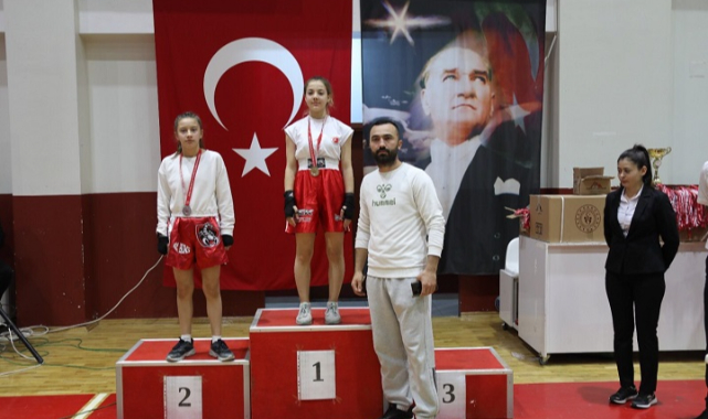 Bayraklı’da turnuva heyecanı!