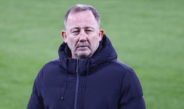 Beşiktaş Teknik Direktörü Sergen Yalçın istifa etti
