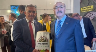 Beydağ Kestanesi Dikkat Çekti