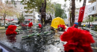 Buca maden şehitlerini unutmadı