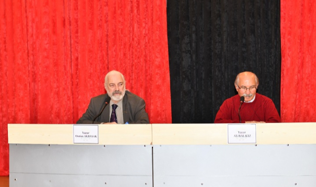 Çiğli’de “Büyümek İstedim” için İmza Gecesi Düzenlendi