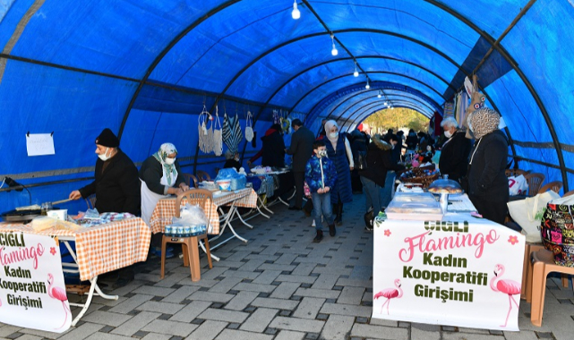Çiğli’de Kadın Üretici Pazarı Açıldı