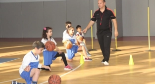 Konak’ın spor okullarına  Yoğun ilgi