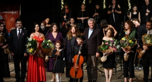 Narlıdere Çocuk Senfoni Orkestrası Büyüledi