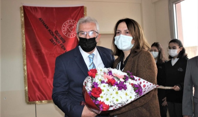 Öldürülen Müdür İçin Anma Töreni