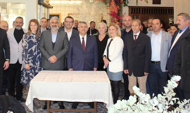 Partilerinden istifa edip MHP’ye Katıldılar