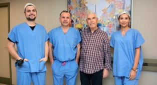 84 Yaşında Aynı Anda İki Kapalı Ameliyat Oldu, Sağlığına Kavuştu