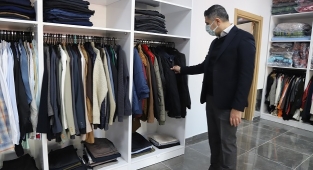 Bu banka ücretsiz kıyafet dağıtıyor