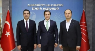 CHP Menderes’ten Yeni İl Binasına Ziyaret
