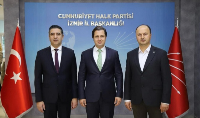 CHP Menderes’ten Yeni İl Binasına Ziyaret