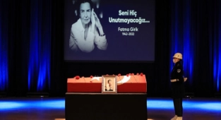 Fatma Girik Son Yolculuğuna Uğurlandı