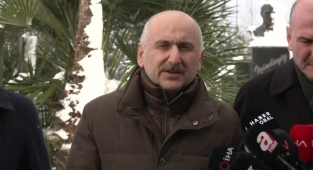 İstanbul'da karla mücadele sürüyor!