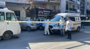 Minibüs şoförü öldürüldü