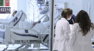 Sağlık Bakanı Koca'dan  yine uyardı