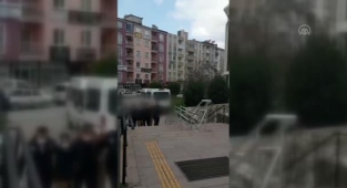 Terör örgütü hükümlüsü karı koca yakalandı