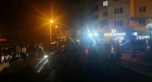 Adliye önünde gerginlik