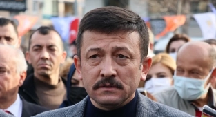 AK Parti Temel Atma Törenine Katılmayacak