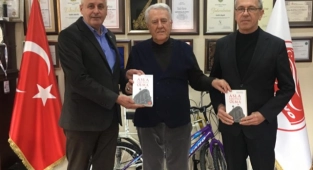 Balkan derneklerinden  ziyaret