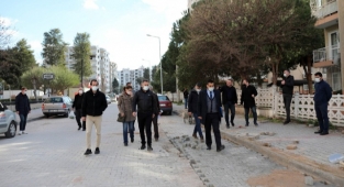 Bayraklı’da yol yenileme seferberliği