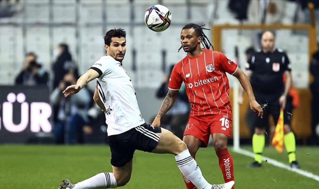Beşiktaş üst üste ikinci kez puan kaybetti