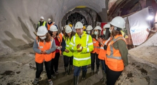 Büyükşehir’in raylı sistem atağı devam ediyor