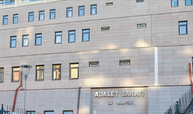 Eskişehir'de eşini ve kızını yaralayan kişiyi bıçaklayan genç tahliye edildi