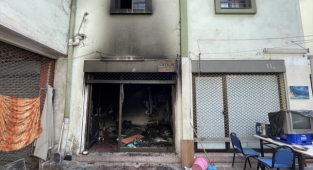 İzmir'de iş hanında çıkan yangında bir kişi öldü