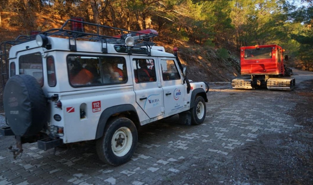 Kazdağları'nda mahsur kalan askerler ve belediye personeline ulaşıldı