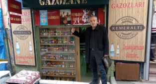 Kemeraltında Memleket Gazozcusu Gazozane