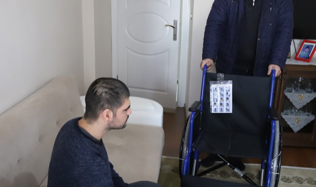 Menderes Belediyesi’nin Engelli Vatandaşlara Desteği Sürüyor