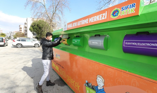 Mobil Atık Getirme Merkezleriyle atıklar dönüşüyor