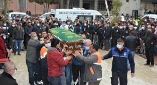 Trafik kazasında ölen belediye işçisi toprağa verildi