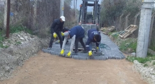 Urla Belediyesi çalışmalarına hız kesmeden devam ediyor