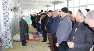 Yangında ölen 3 yaşındaki ikizler toprağa verildi