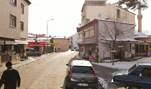 Yıkala yıkala güzelleşen şehir Sındırgı
