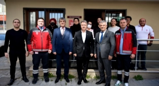 Başkan İduğ: “Sağlık emekçilerine sahip çıkmalıyız”