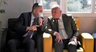 Başkan Karakayalı 14 Mart Tıp Bayramını Kutladı
